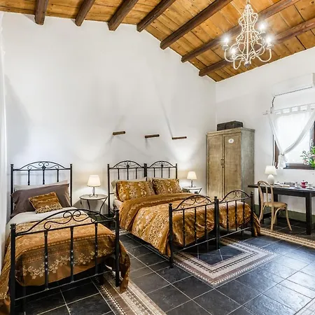 Authentic Sicilian Charm, Pool, Sea View, Wi-fi & Parking Villa *