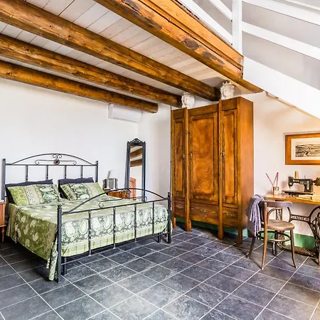 Villa Authentic Sicilian Charm, Pool, Sea View, Wi-fi & Parking