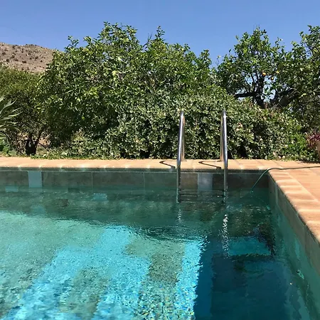 Authentic Sicilian Charm, Pool, Sea View, Wi-fi & Parking Villa *