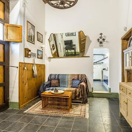 Villa Authentic Sicilian Charm, Pool, Sea View, Wi-fi & Parking Avola