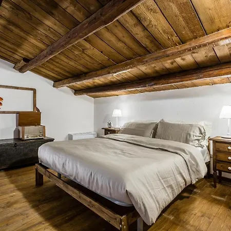 Authentic Sicilian Charm, Pool, Sea View, Wi-fi & Parking Villa