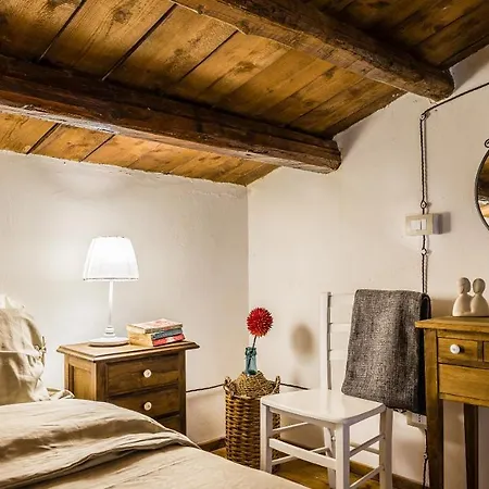 Authentic Sicilian Charm, Pool, Sea View, Wi-fi & Parking * Avola